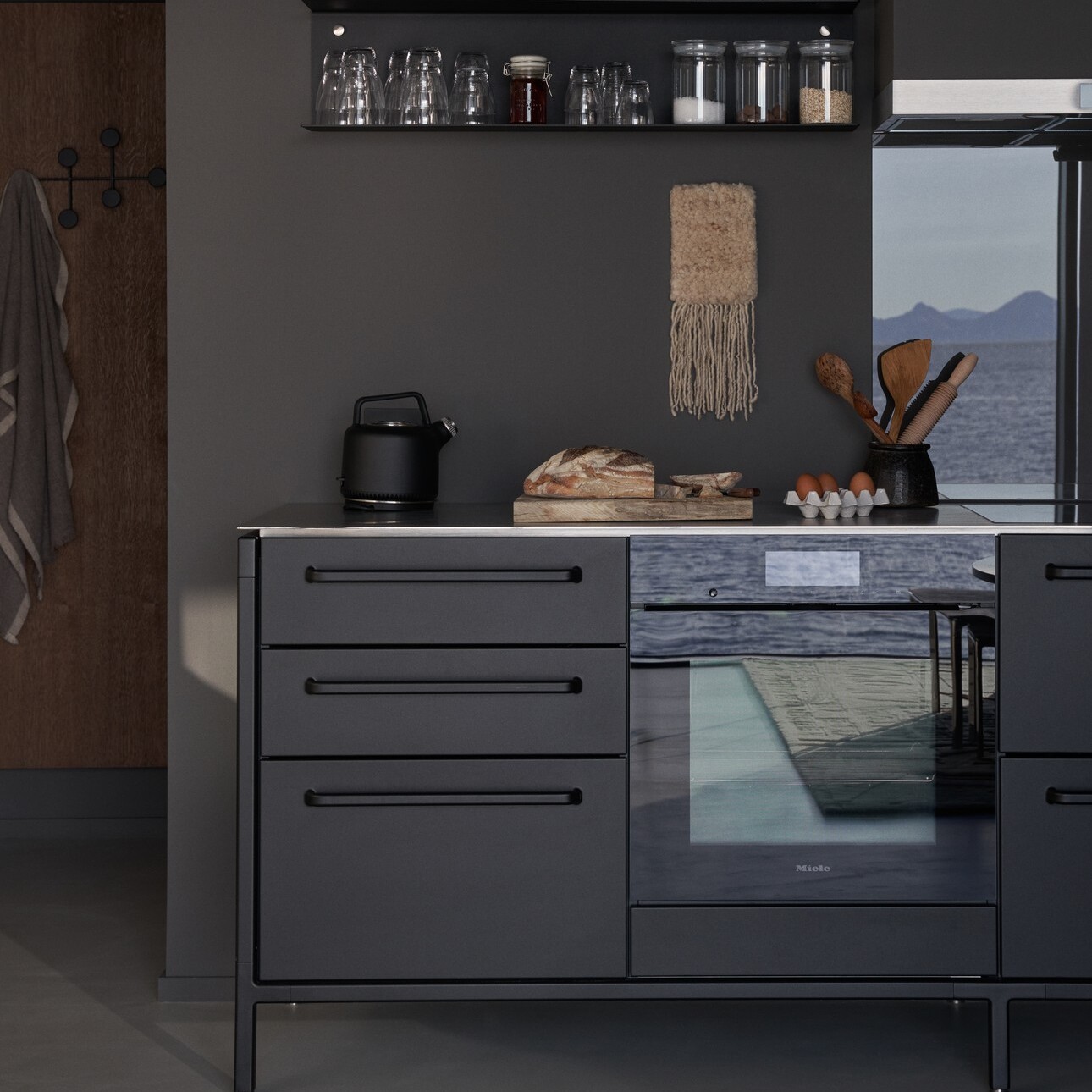 Vipp Lofoten – A guesthouse to get away from it all