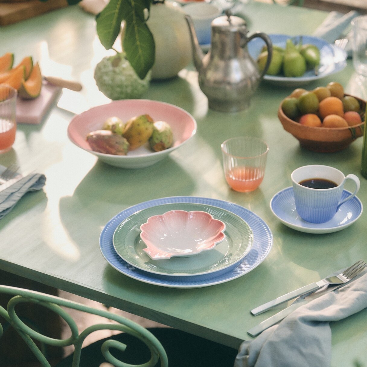 Iris from Royal Copenhagen – Celebrating Life in Colour