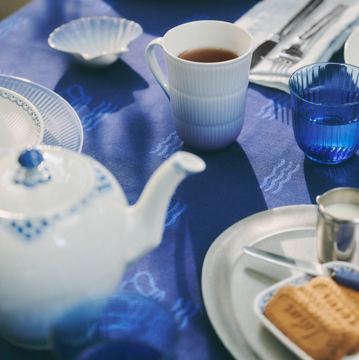 Iris from Royal Copenhagen – Celebrating Life in Colour