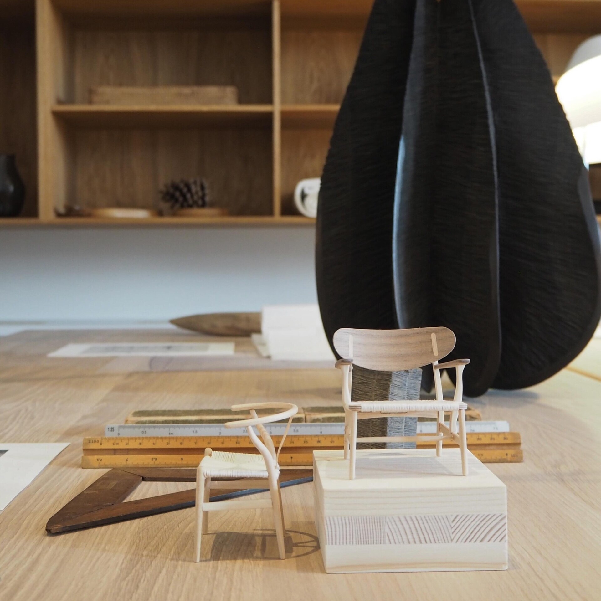 The Wishbone Chair by Carl Hansen & Søn – A Nordic Design Icon with Holloways of Ludlow
