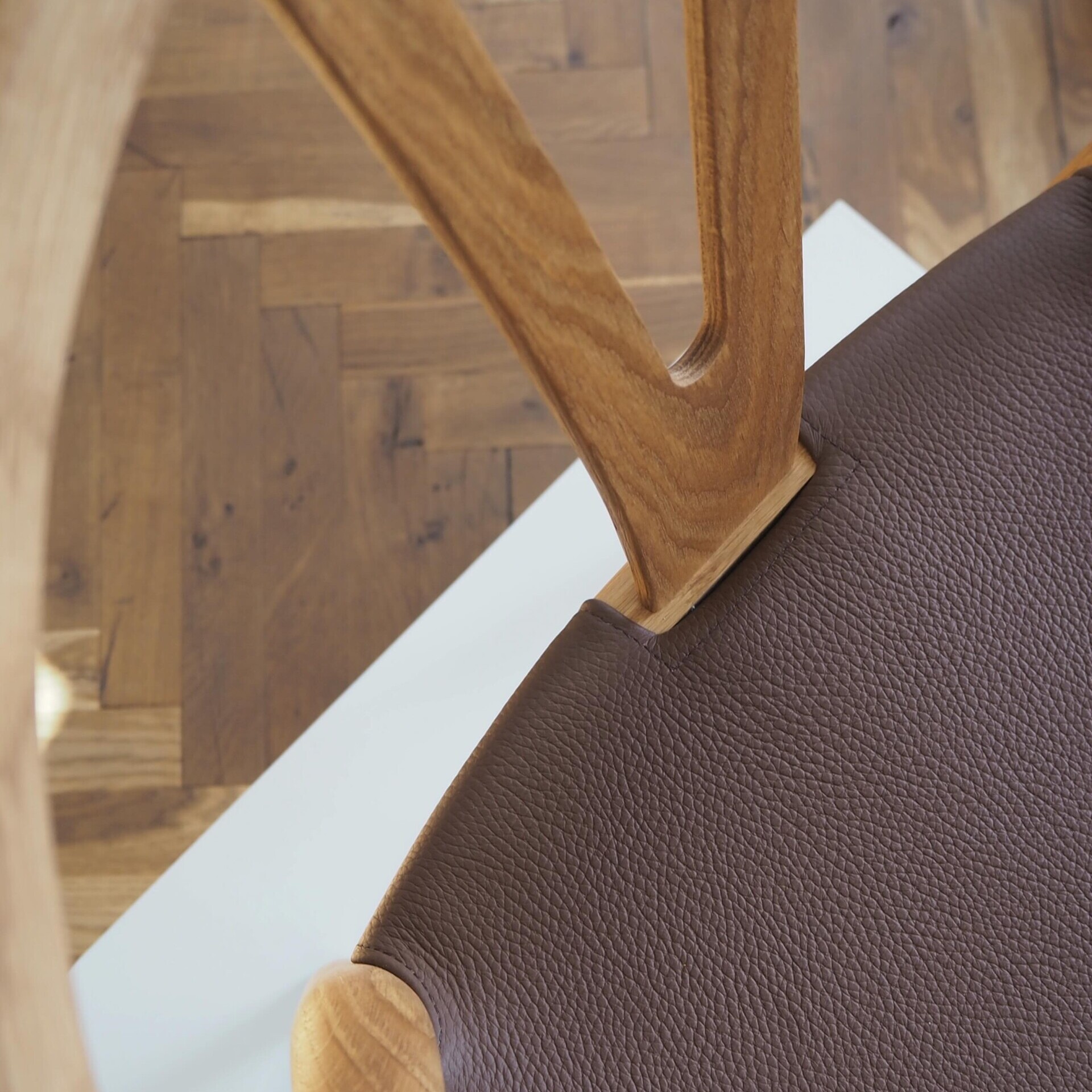 The Wishbone Chair by Carl Hansen & Søn – A Nordic Design Icon with Holloways of Ludlow